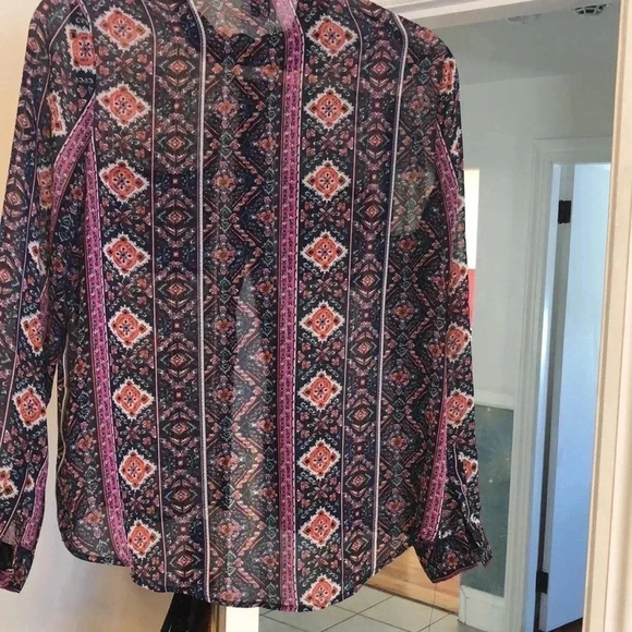 Forever 21 button up blouse - Picture 5 of 6